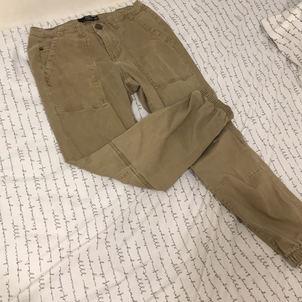 Women’s pants